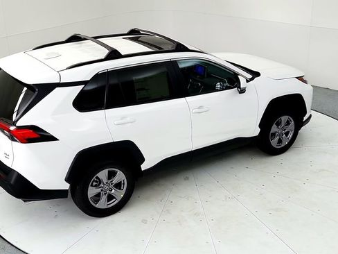 Certified 2023 Toyota RAV4 XLE w/ Convenience Package AWD/4WD image 19