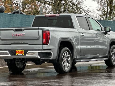 New 2026 GMC Sierra 1500 SLT image 5