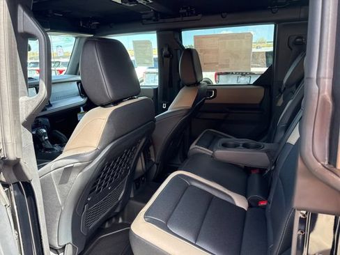 New 2025 Ford Bronco Big Bend w/ Black Diamond Package AWD/4WD image 13