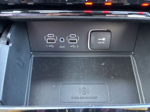 New 2025 Jeep Grand Cherokee Altitude AWD/4WD image 67
