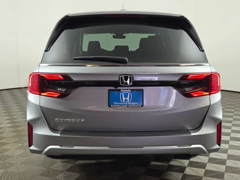 New 2026 Honda Odyssey EX-L image 8