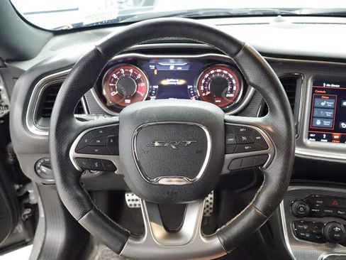 Used 2018 Dodge Challenger SRT Hellcat RWD image 25