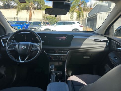 Used 2025 Buick Encore GX Preferred image 31