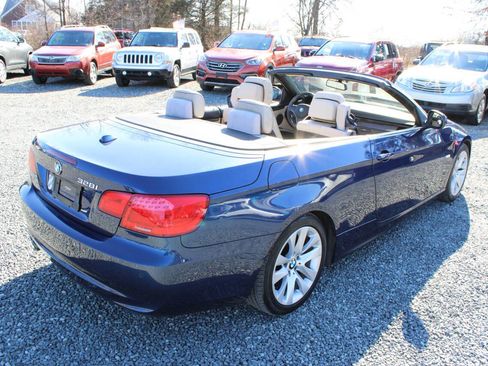 Used 2013 BMW 328i Convertible image 7