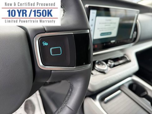 Used 2025 Ford Expedition Active image 21