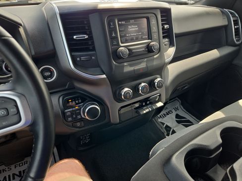 Used 2022 RAM 1500 Big Horn AWD/4WD image 22