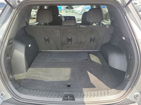 Used 2025 Chevrolet Equinox LT FWD image 10