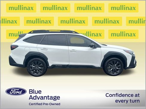 Used 2024 Subaru Outback Onyx Edition XT AWD/4WD image 2