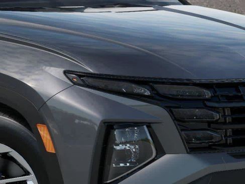 New 2026 Hyundai Tucson SE image 9