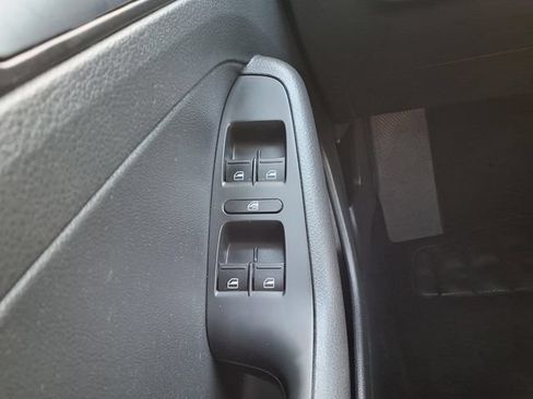 Used 2014 Volkswagen Jetta S FWD image 17