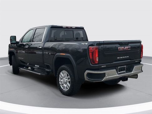 Used 2020 GMC Sierra 2500 SLT w/ SLT Premium Plus Package image 4