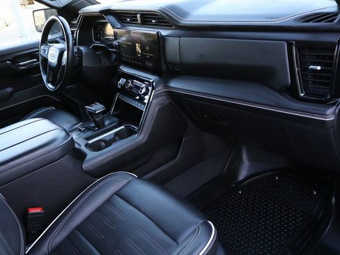 Certified 2023 GMC Sierra 1500 AT4X image 15