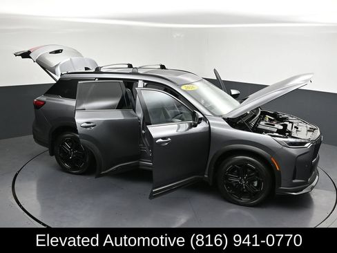 Used 2026 INFINITI QX60 Sport w/ Dark Cargo Package AWD/4WD image 34