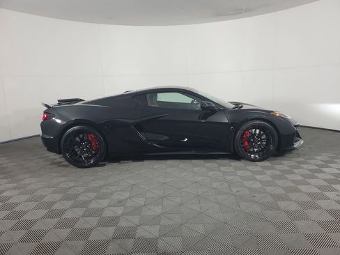 New 2026 Chevrolet Corvette Z06 image 3