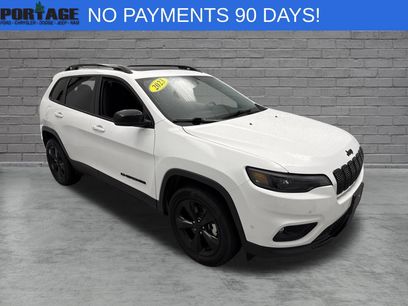 Used 2023 Jeep Cherokee Altitude Lux w/ Lux Elite Package