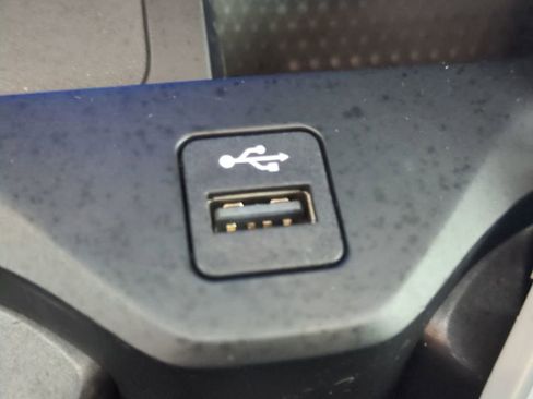 Used 2023 BMW X5 xDrive45e w/ Climate Comfort Package image 27