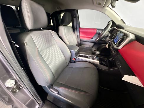 Used 2023 Toyota Tacoma SR5 image 29