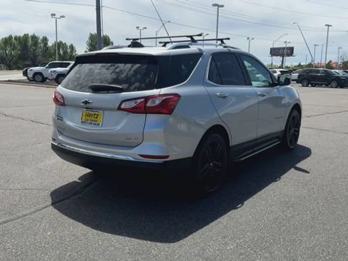 Used 2021 Chevrolet Equinox LT AWD/4WD image 8