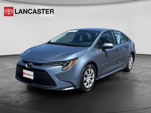 Certified 2023 Toyota Corolla LE FWD image 3