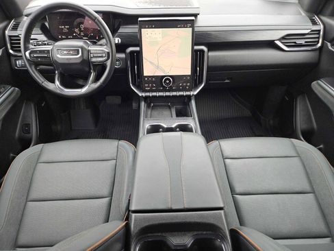 Certified 2025 GMC Acadia AT4 AWD/4WD image 24