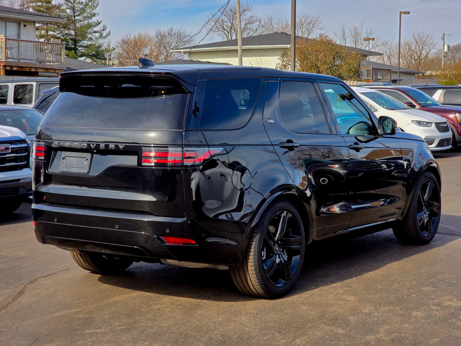 Used 2025 Land Rover Discovery Dynamic SE AWD/4WD image 10