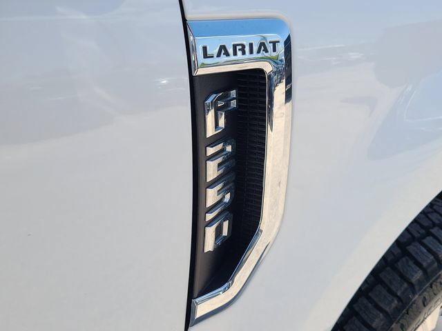 Used 2022 Ford F250 Lariat w/ Chrome Package AWD/4WD image 33