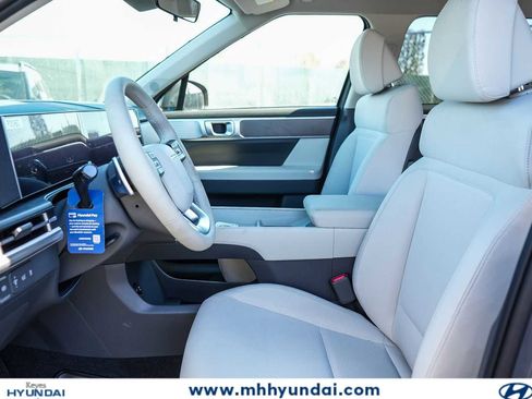 New 2026 Hyundai Santa Fe SE FWD image 18
