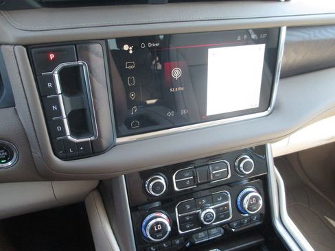 Used 2023 GMC Yukon Denali w/ Max Trailering Package AWD/4WD image 33