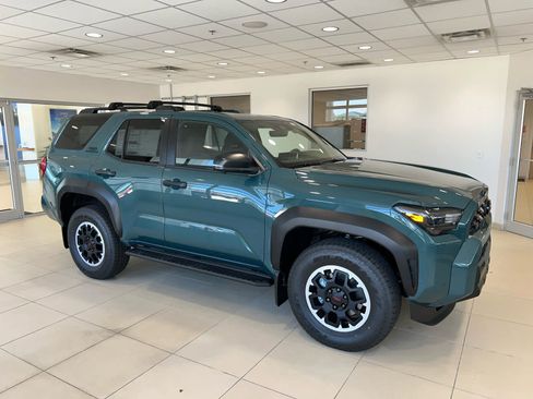 New 2026 Toyota 4Runner TRD Off-Road Premium AWD/4WD image 1