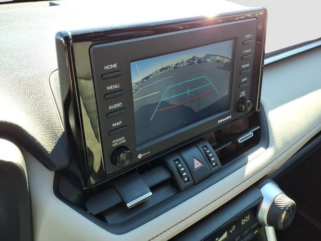 Certified 2022 Toyota RAV4 XLE Premium AWD/4WD image 14