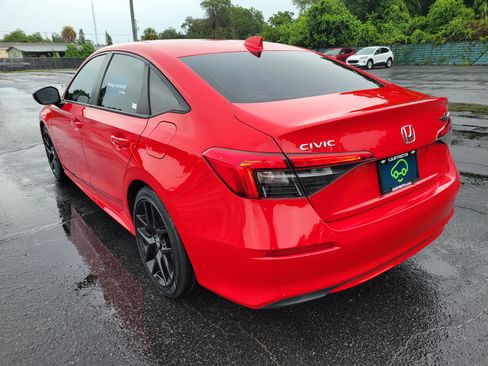 Used 2022 Honda Civic Sport image 8