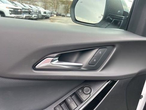 New 2026 Chevrolet Equinox LT image 12