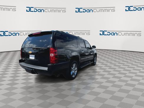 Used 2013 Chevrolet Suburban LTZ AWD/4WD image 8