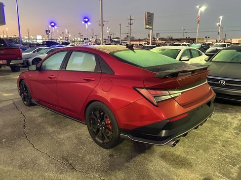 Used 2024 Hyundai Elantra N image 2
