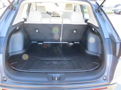 Used 2023 Honda HR-V LX image 24
