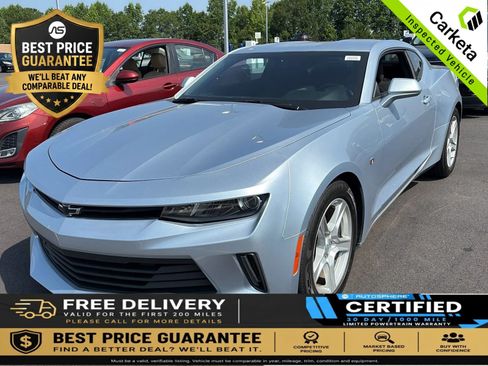 Used 2017 Chevrolet Camaro LT RWD image 1