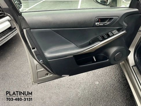Used 2015 Lexus IS 250 image 19