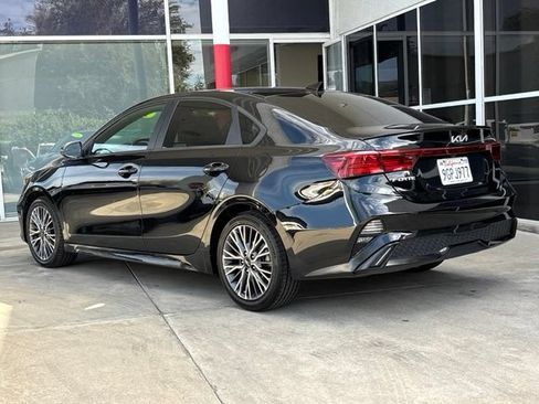 Used 2023 Kia Forte GT-Line FWD image 6