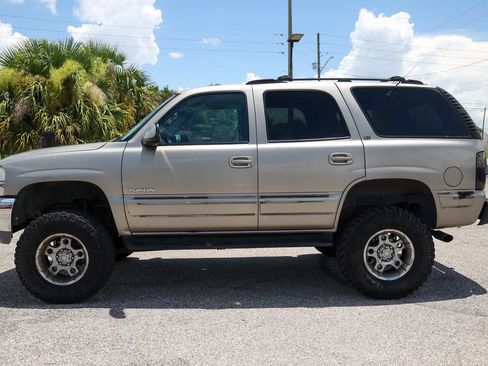 Used 2001 GMC Yukon SLT AWD/4WD image 3