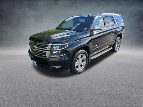 Used 2019 Chevrolet Tahoe Premier AWD/4WD image 3