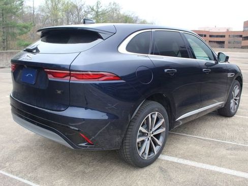 New 2026 Jaguar F-PACE R-Dynamic S image 2