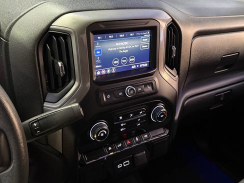 Used 2022 Chevrolet Silverado 1500 Custom w/ Rally Edition image 22