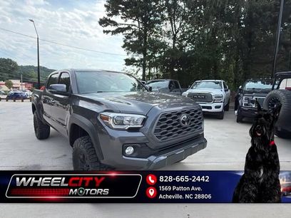 Used 2017 Toyota Tacoma TRD Off-Road w/ Tow Package (A/T)