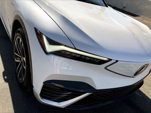 Used 2024 Acura ZDX A-Spec image 29