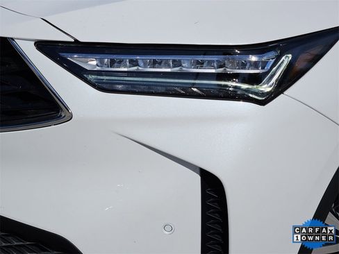 Certified 2026 Acura MDX w/ Technology Package image 9