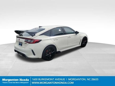 Used 2025 Honda Civic Type R image 5