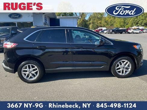 Certified 2022 Ford Edge SEL w/ Convenience Package image 2