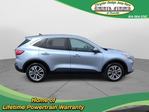 Used 2022 Ford Escape SEL image 2