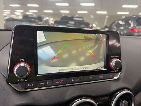 Used 2025 Nissan Sentra S image 22