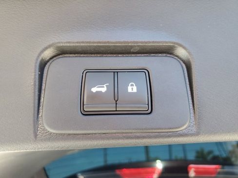 Used 2023 Nissan Rogue SL w/ SL Premium Package AWD/4WD image 13